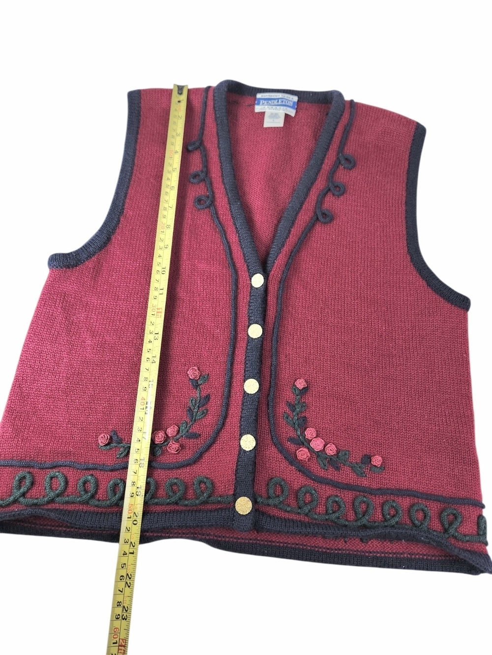 Vintage Pendleton Virgin Wool Vest L Red Embroidered Floral Cottage Folk Granny - Picture 12 of 12